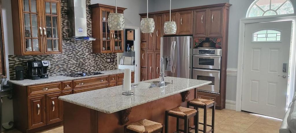 קלרמונט Charming Country Retreat Home מראה חיצוני תמונה